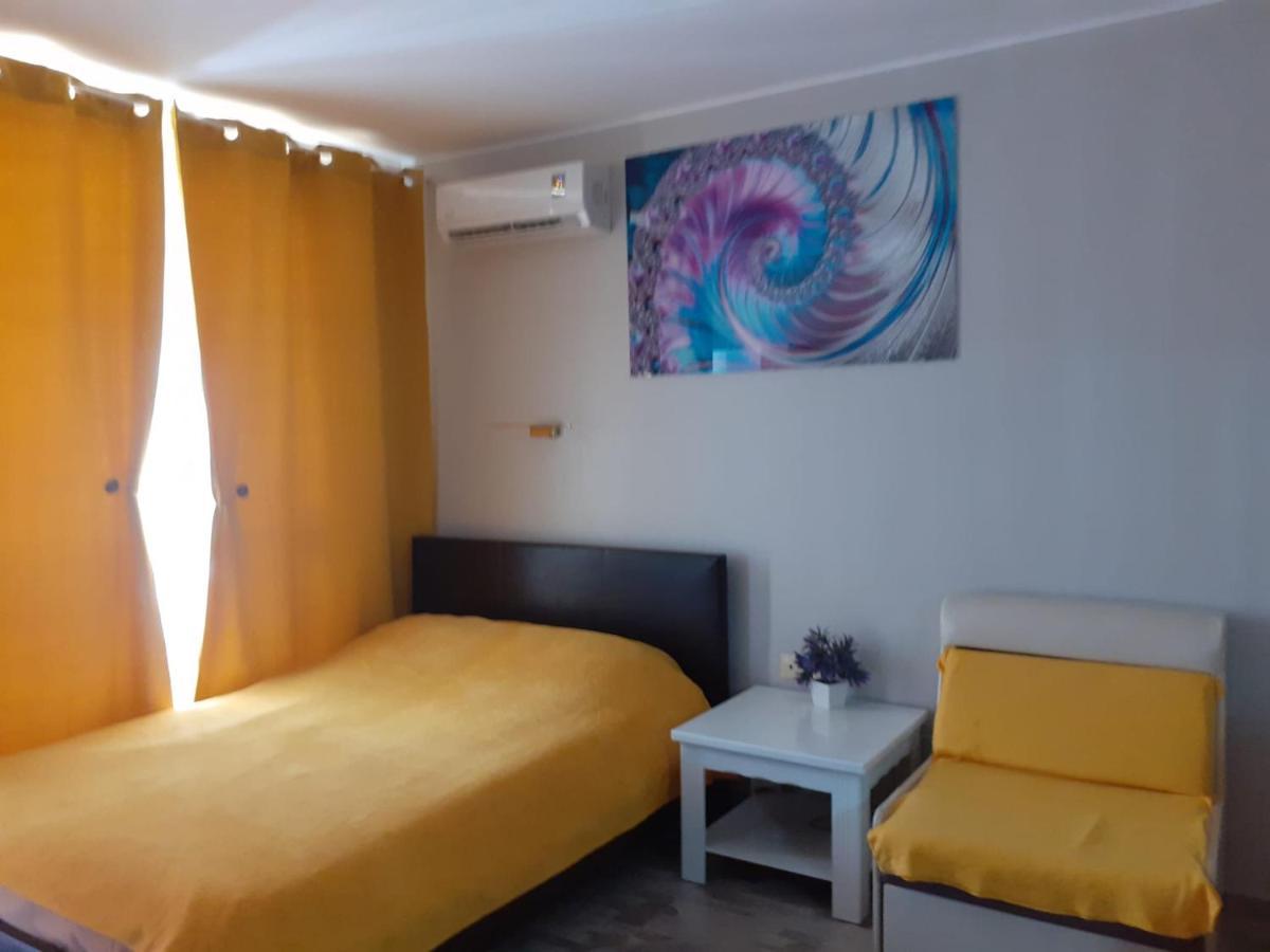 Parus-2-Studio Pomorie Exterior foto